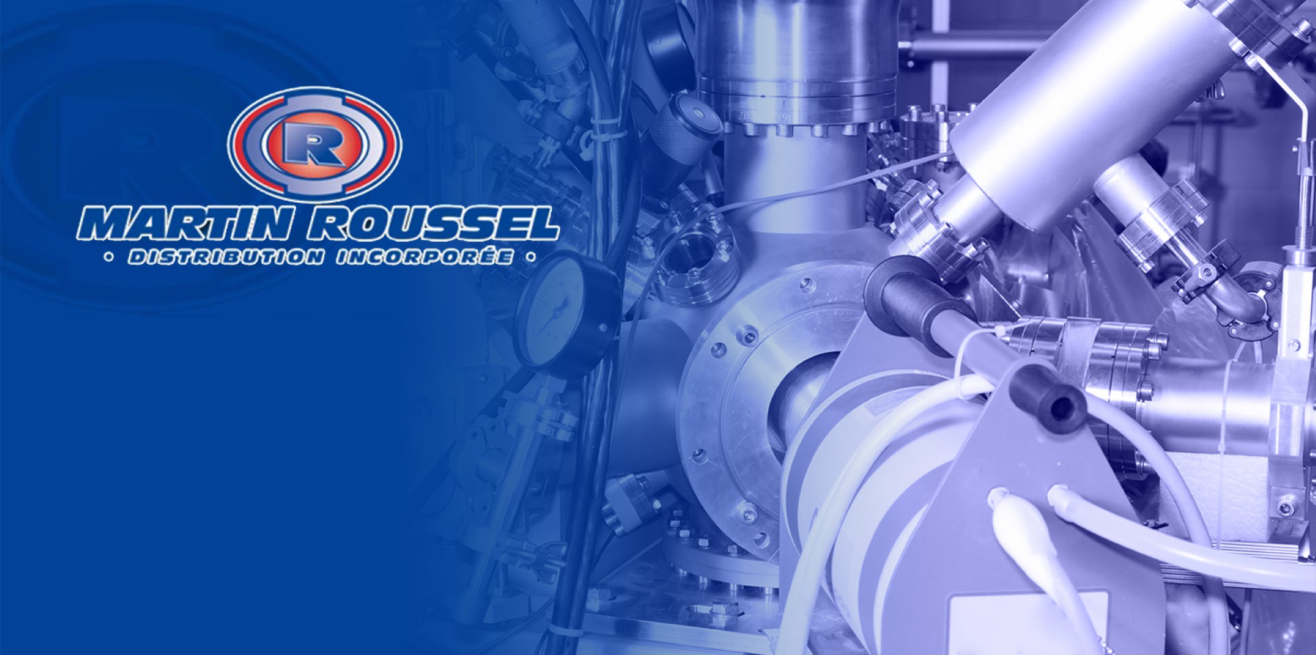 Logo de Martin Roussel Distribution accompagné d'un appareil de mesure industrielle, représentant la précision des équipements proposés.